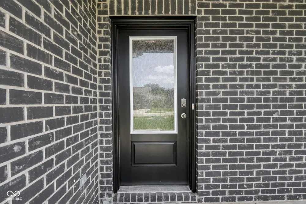 100 Ames Drive Whiteland, IN 46184