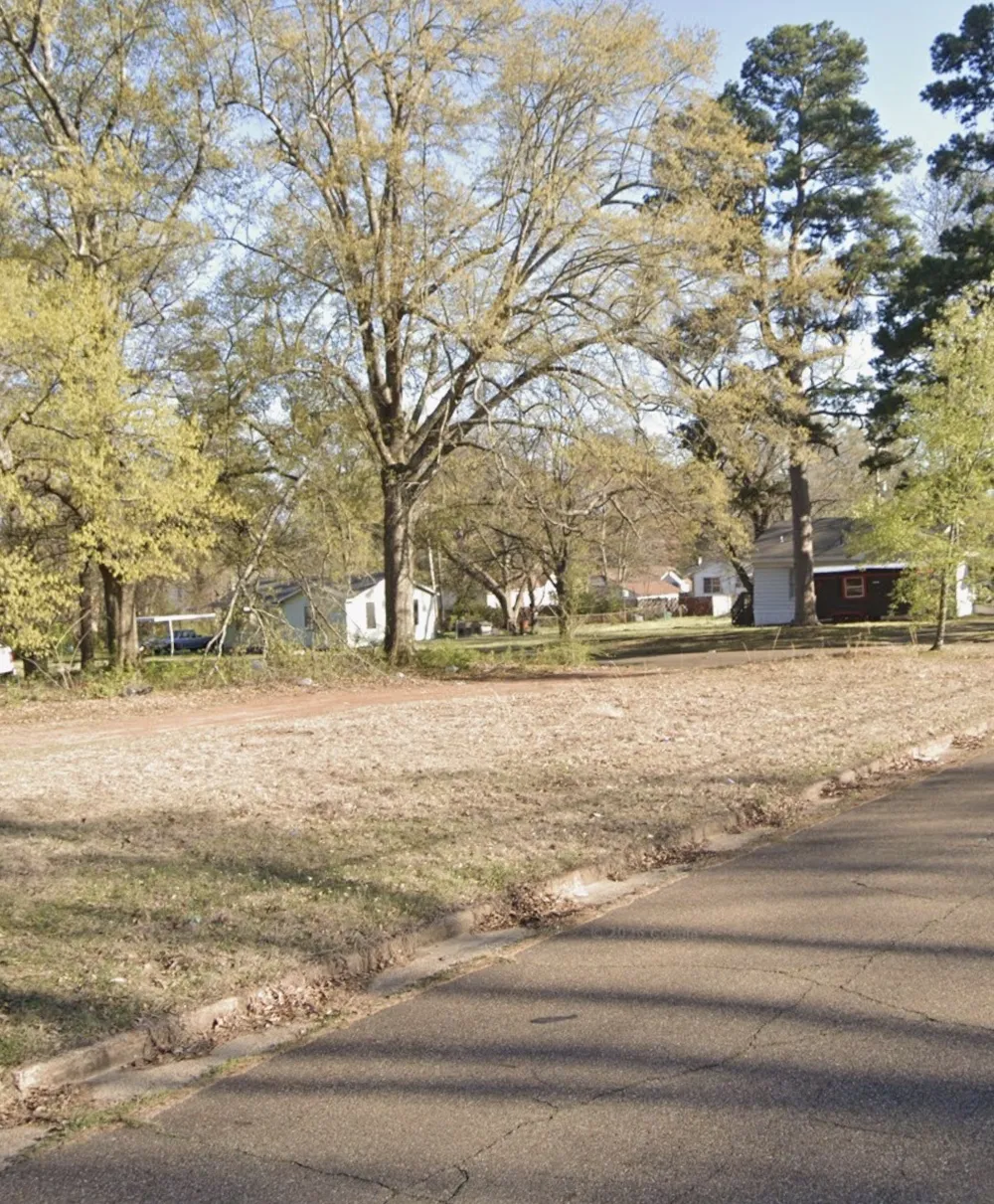 1102 Waterall Street Texarkana, TX 75501