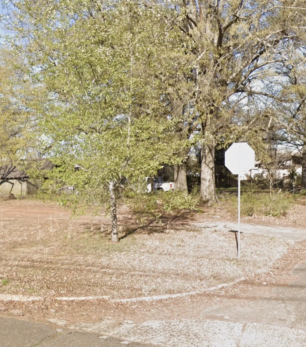 1102 Waterall Street Texarkana, TX 75501