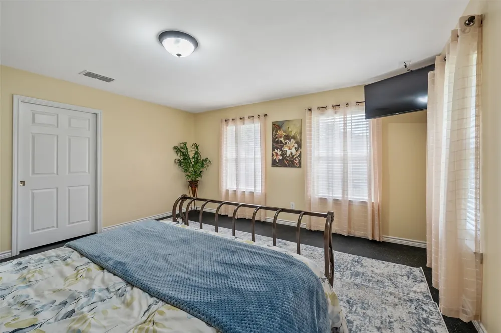 19135 Bynum Flint, TX 75762