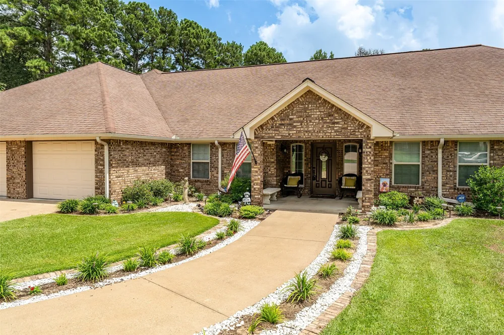 19135 Bynum Flint, TX 75762