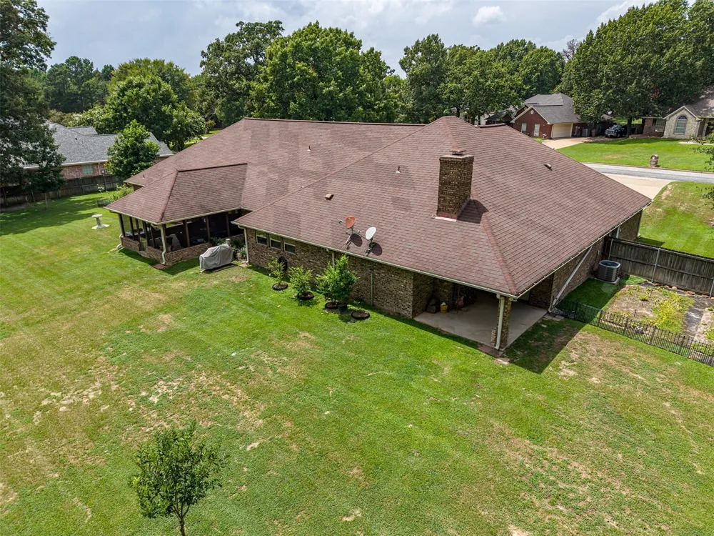 19135 Bynum Flint, TX 75762