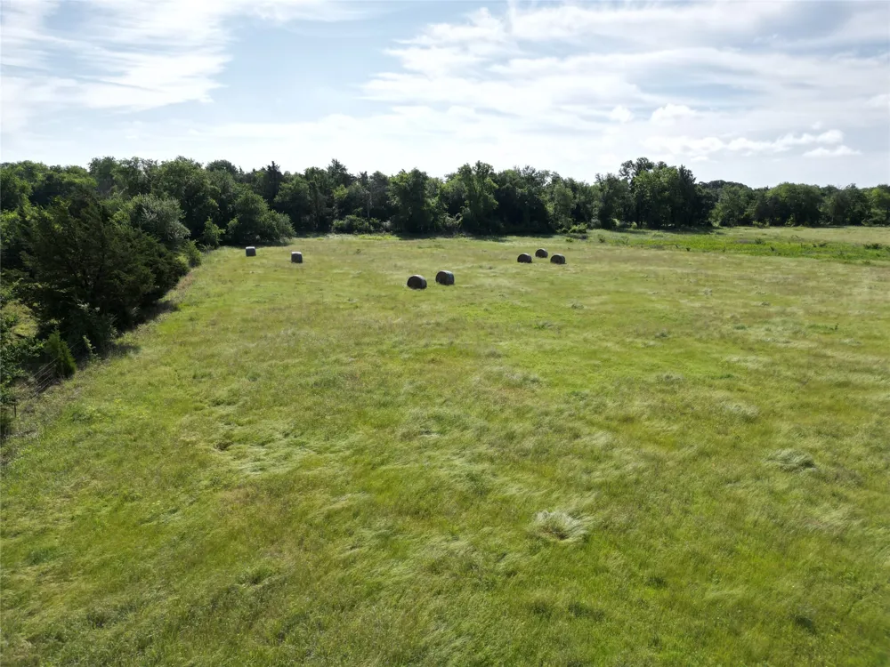 7188 FM 1567 W Miller Grove, TX 75433