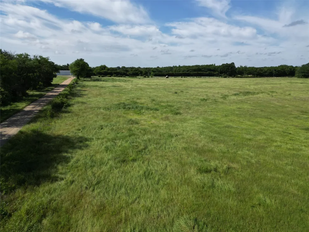 7188 FM 1567 W Miller Grove, TX 75433