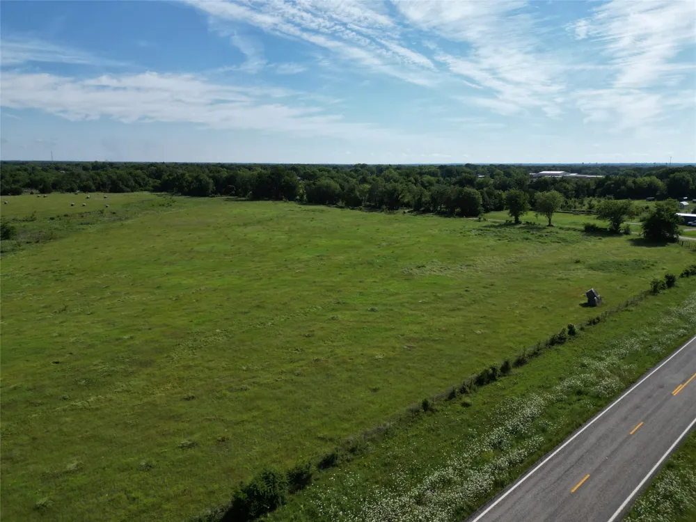 7188 FM 1567 W Miller Grove, TX 75433