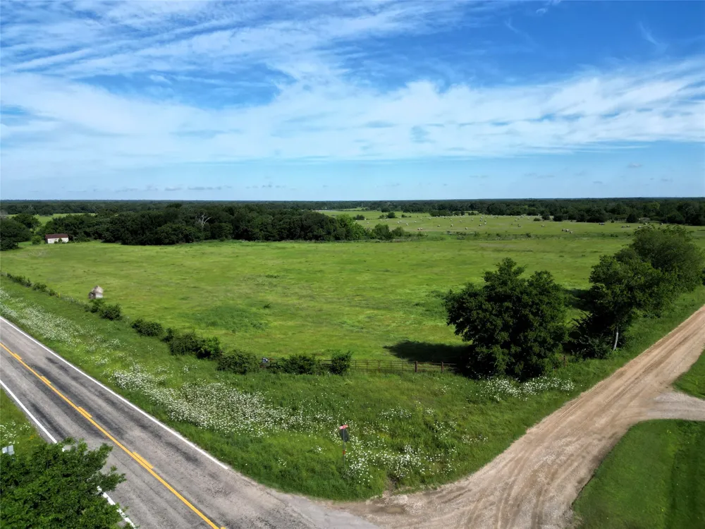 7188 FM 1567 W Miller Grove, TX 75433