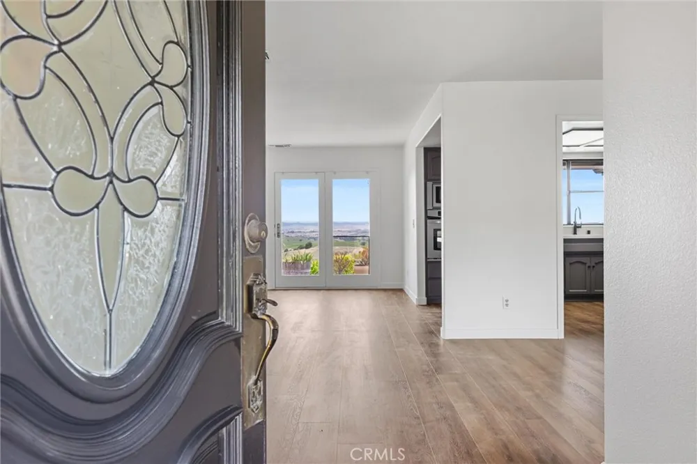 4205 High Grove Road Templeton, CA 93465