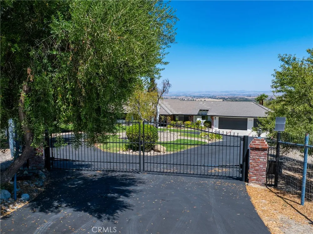 4205 High Grove Road Templeton, CA 93465