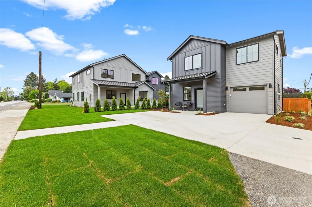 303 S 17th Street Lynden, WA 98264