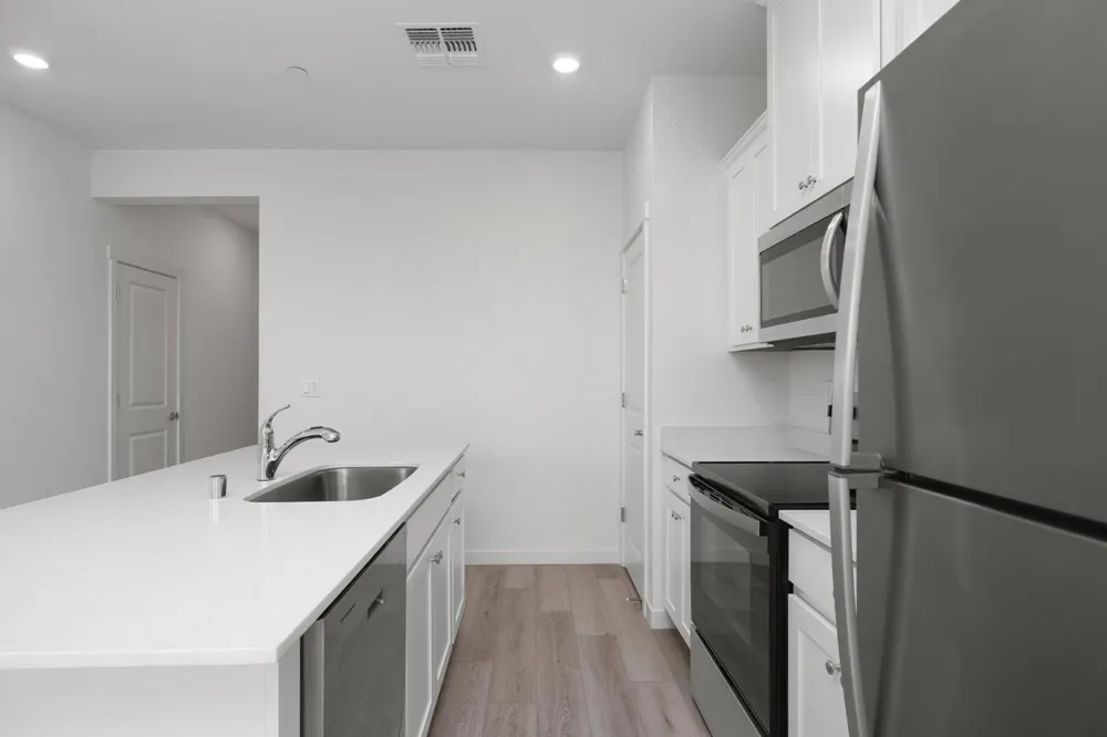 817 Helmsley Lane Patterson, CA 95363