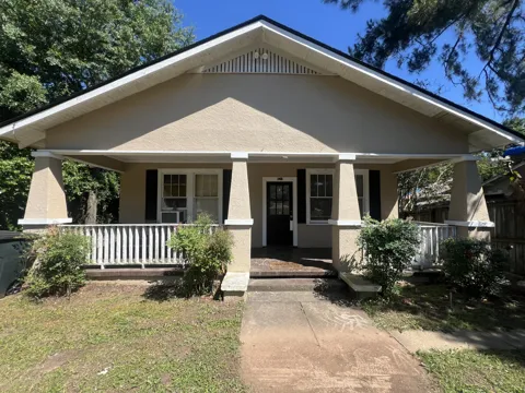821 Georgia Avenue