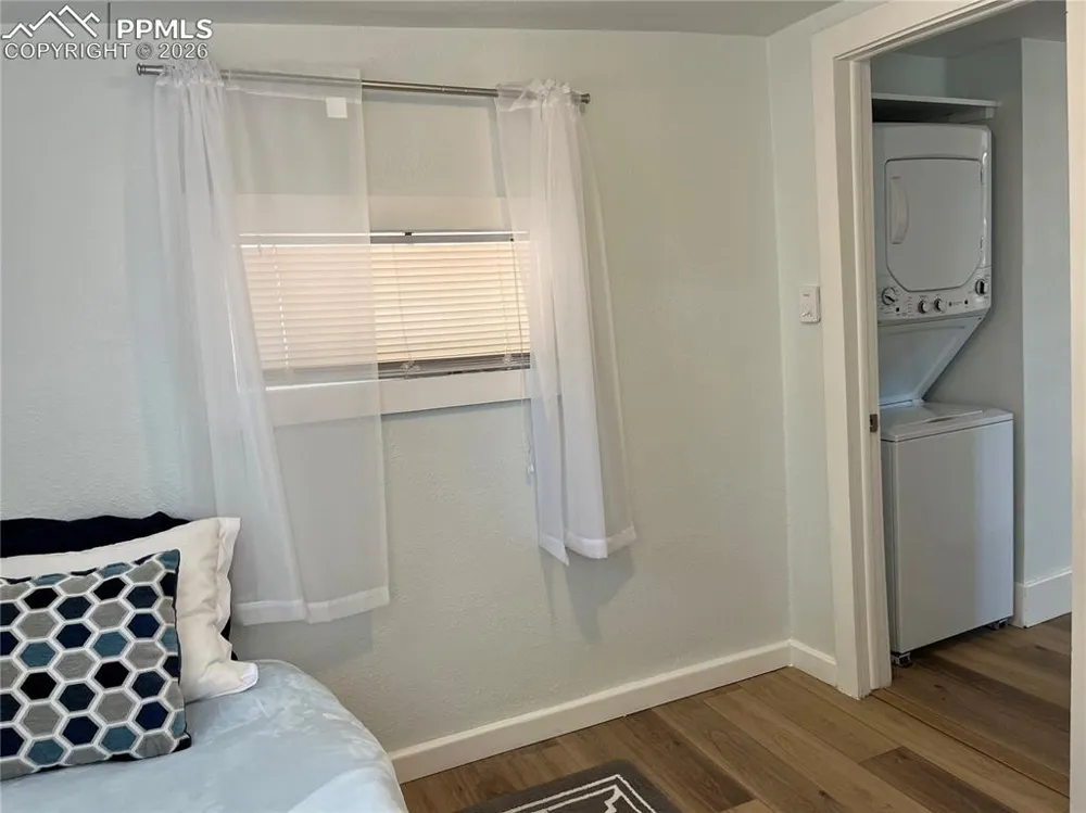 522 Spruce Street Colorado Springs, CO 80905