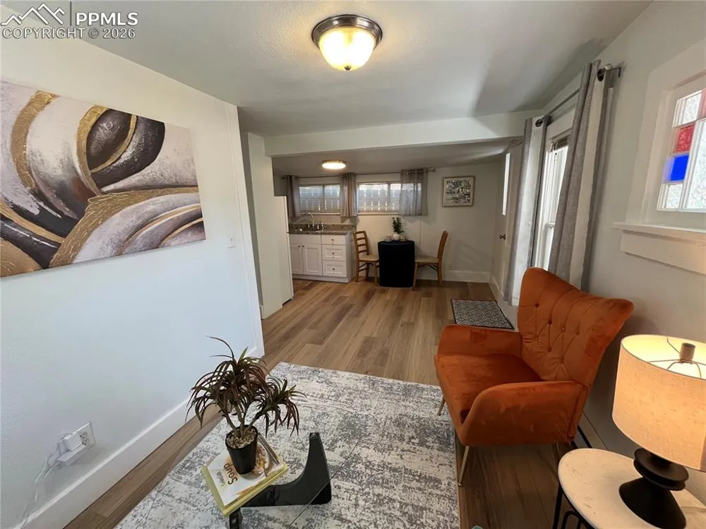 522 Spruce Street Colorado Springs, CO 80905