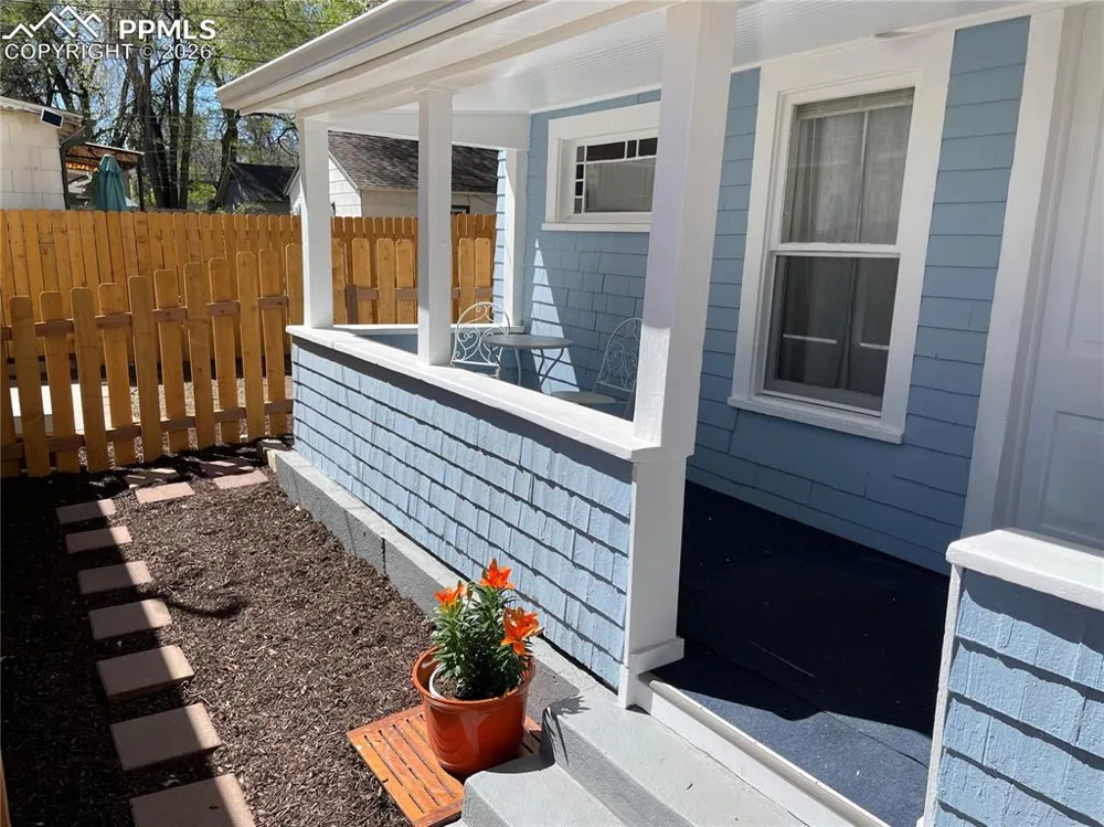 522 Spruce Street Colorado Springs, CO 80905