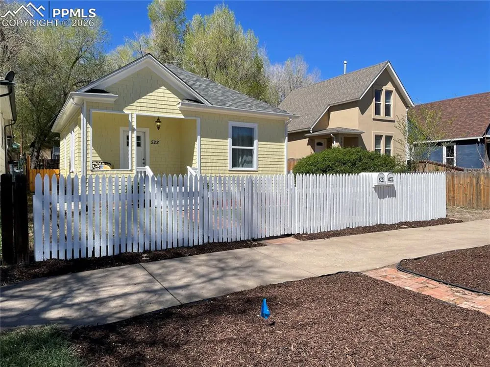 522 Spruce Street Colorado Springs, CO 80905