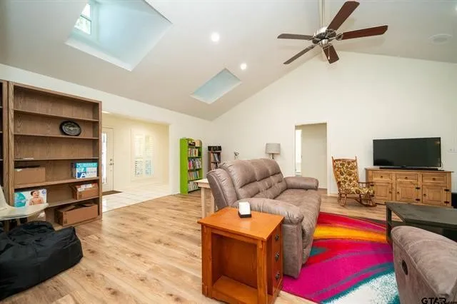 431 Gifford Street Rusk, TX 75785