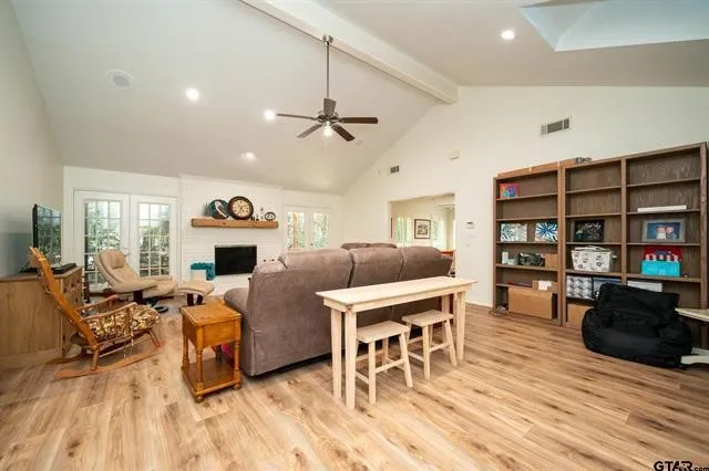 431 Gifford Street Rusk, TX 75785