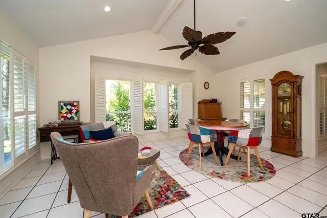 431 Gifford Street Rusk, TX 75785