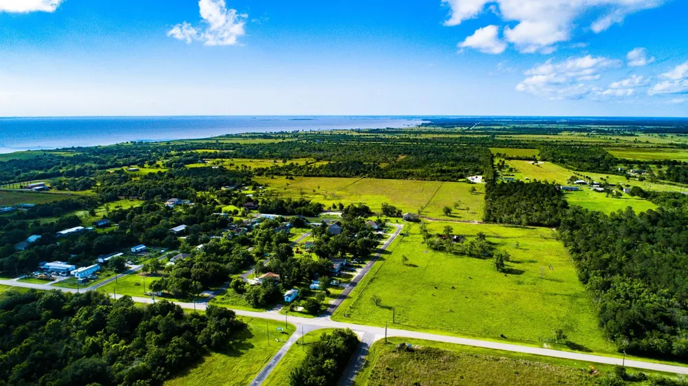 Eagle Road Anahuac, TX 77514