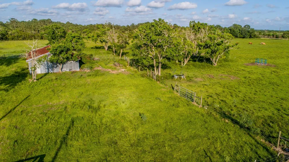 Eagle Road Anahuac, TX 77514