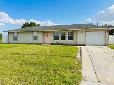 900 NE 18TH TERRACE