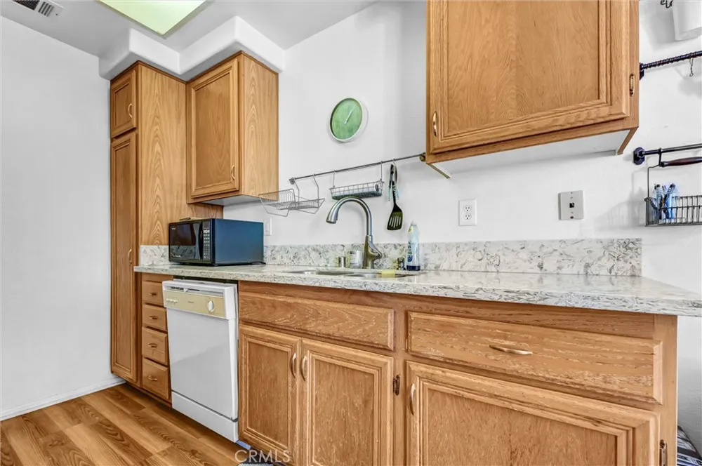 21836 S Vermont Avenue #6 Torrance, CA 90502
