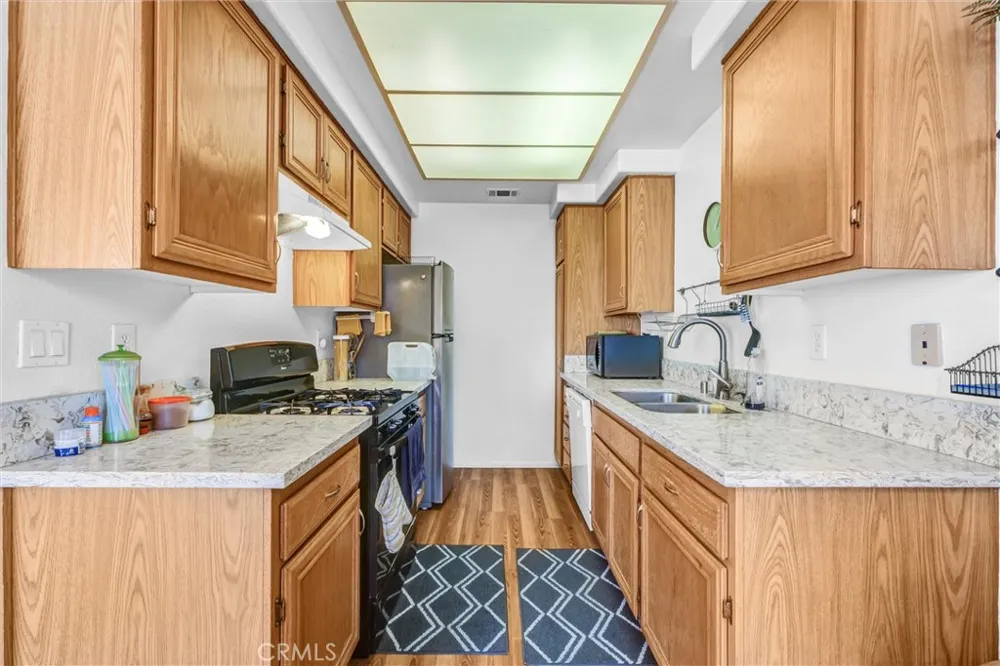 21836 S Vermont Avenue #6 Torrance, CA 90502