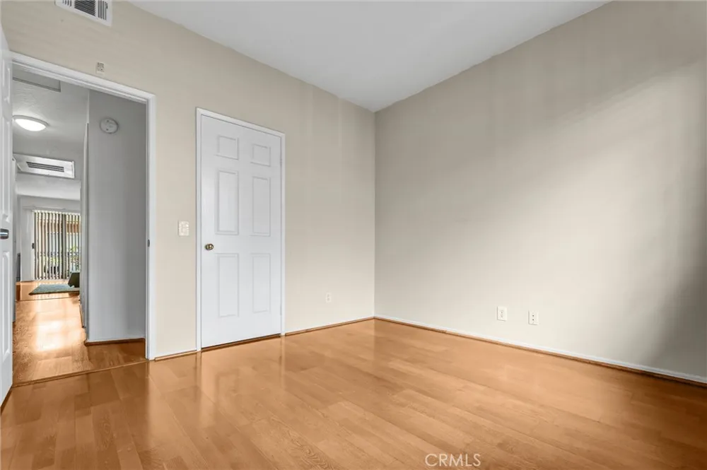 21836 S Vermont Avenue #6 Torrance, CA 90502
