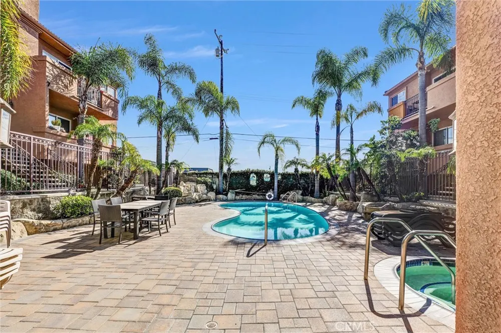 21836 S Vermont Avenue #6 Torrance, CA 90502