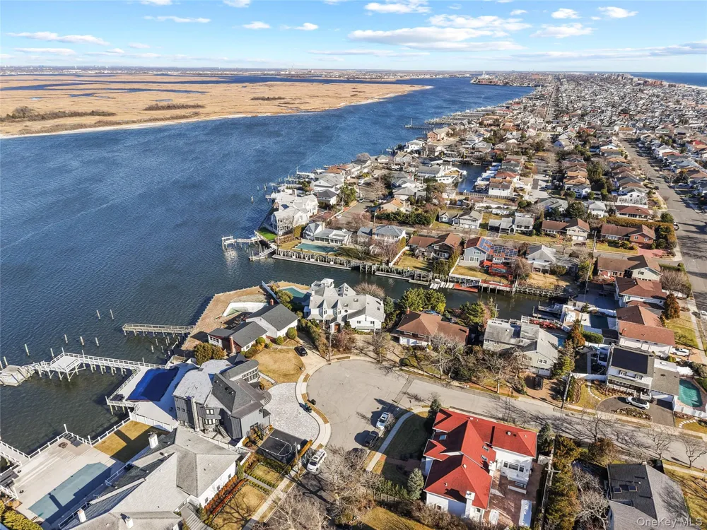 1416 Bay Atlantic Beach, NY 11509