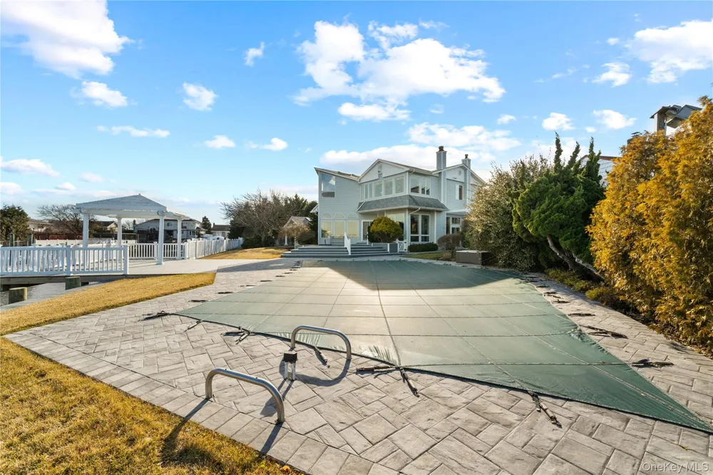 1416 Bay Atlantic Beach, NY 11509