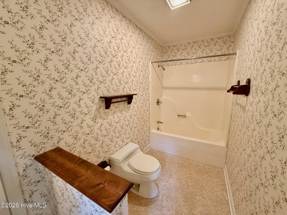 829 Williamsburg Drive Rockingham, NC 28379