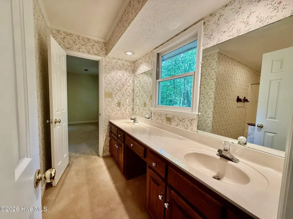 829 Williamsburg Drive Rockingham, NC 28379