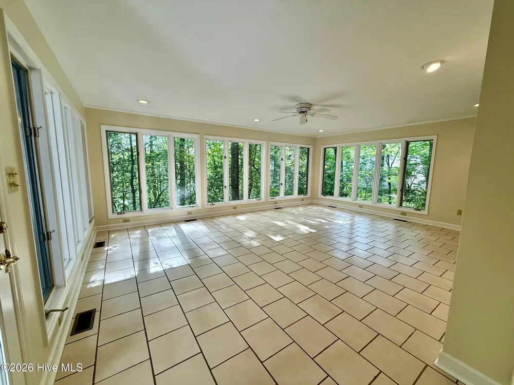 829 Williamsburg Drive Rockingham, NC 28379