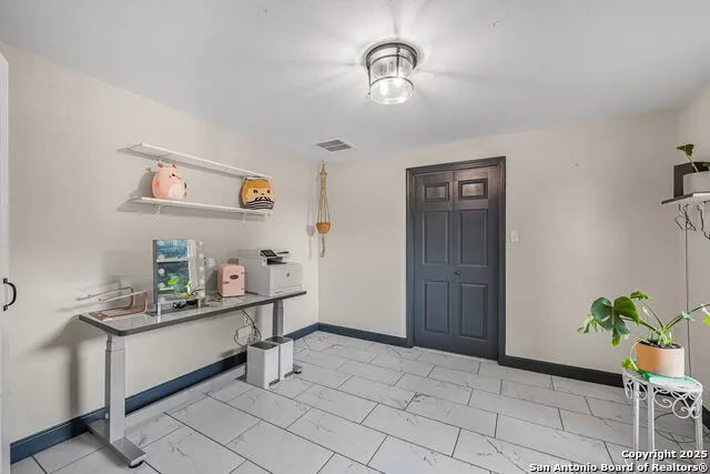 133 Alamo Pipe Creek, TX 78063