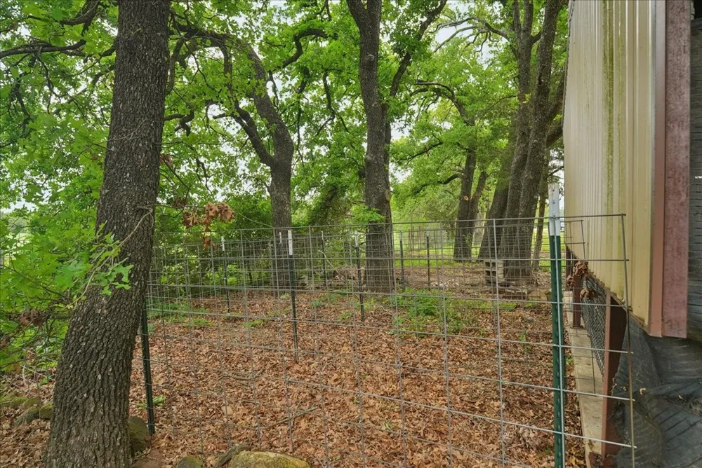 27020 Fm 902 Collinsville, TX 76233