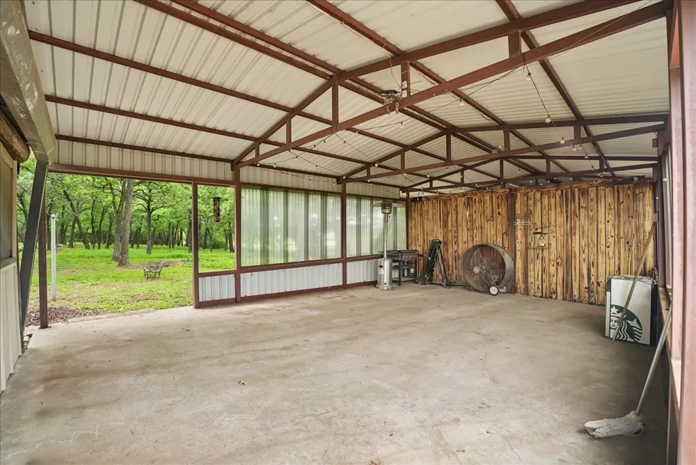 27020 Fm 902 Collinsville, TX 76233