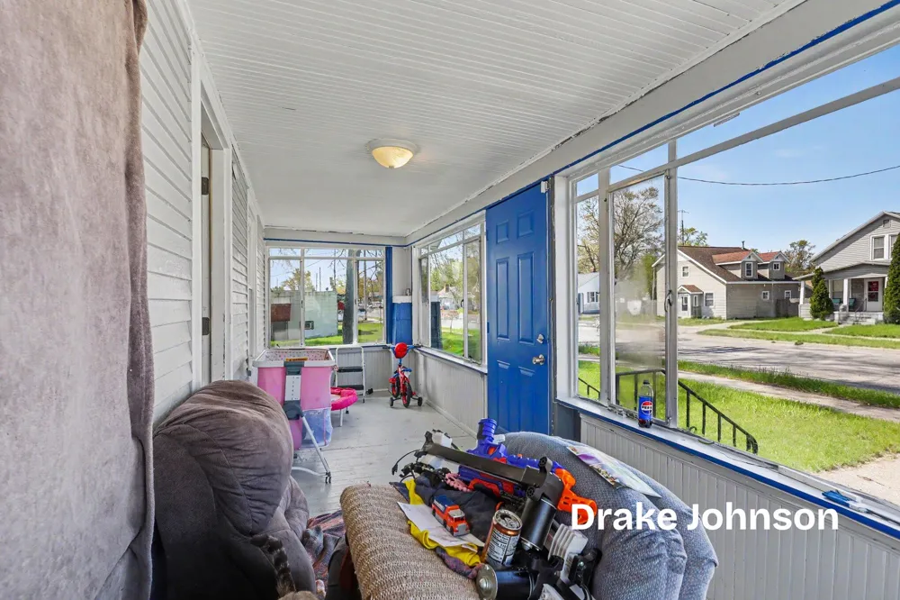 2022 Henry Street Muskegon, MI 49441