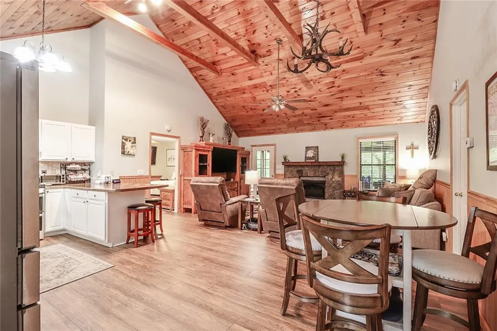 107 Litton Way Blairsville, GA 30512