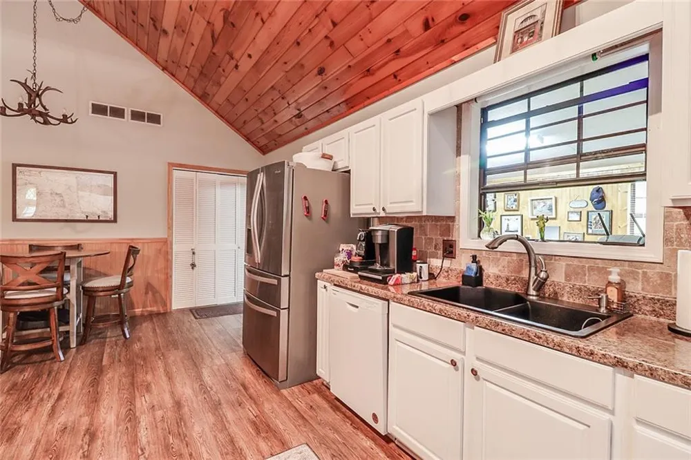 107 Litton Way Blairsville, GA 30512