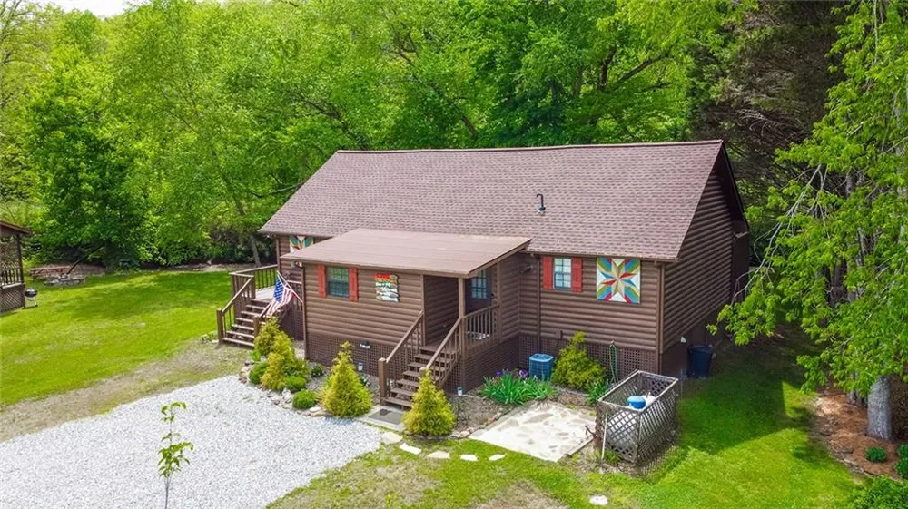 107 Litton Way Blairsville, GA 30512