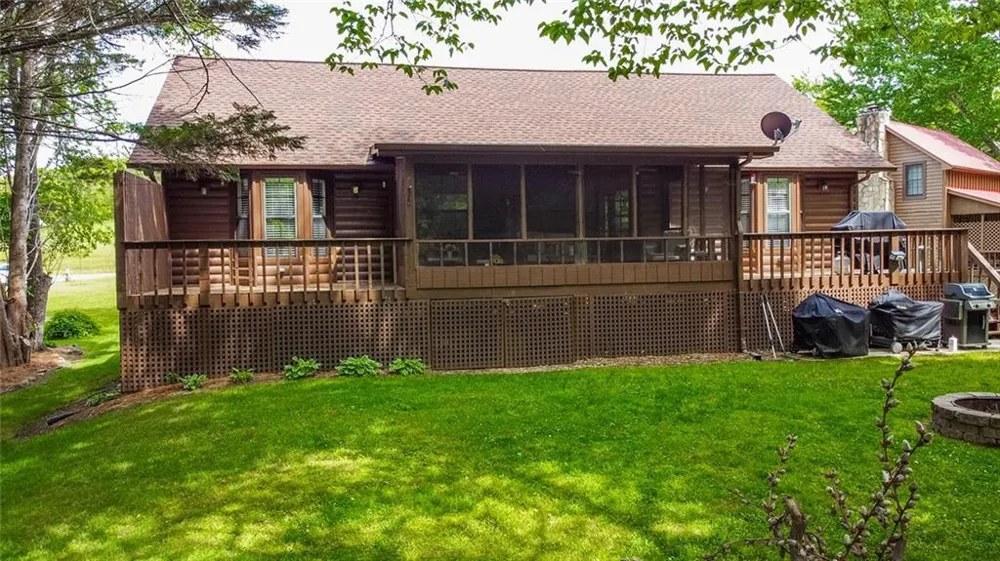 107 Litton Way Blairsville, GA 30512