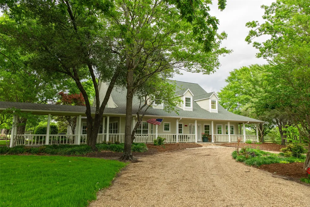 1050 Vz County Road 3704 Wills Point, TX 75169