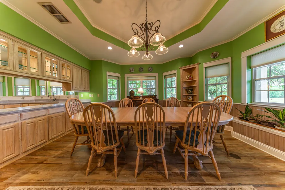 1050 Vz County Road 3704 Wills Point, TX 75169