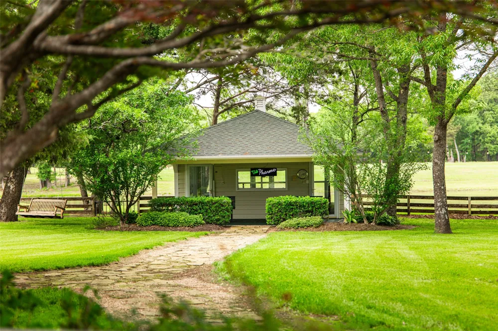 1050 Vz County Road 3704 Wills Point, TX 75169
