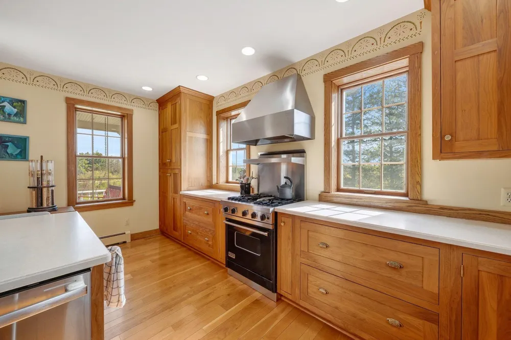 8885 Burmeister Road Saline, MI 48176