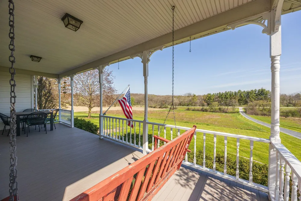 8885 Burmeister Road Saline, MI 48176