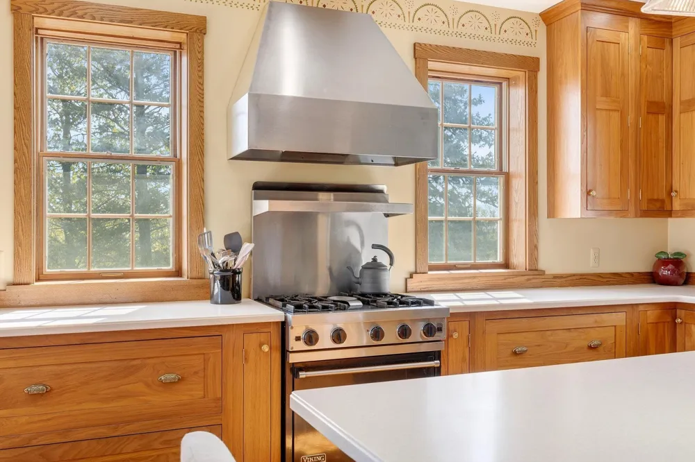 8885 Burmeister Road Saline, MI 48176