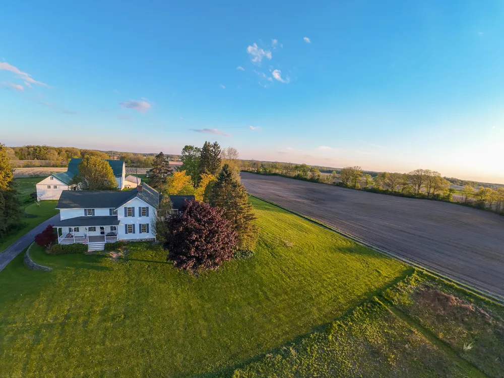 8885 Burmeister Road Saline, MI 48176