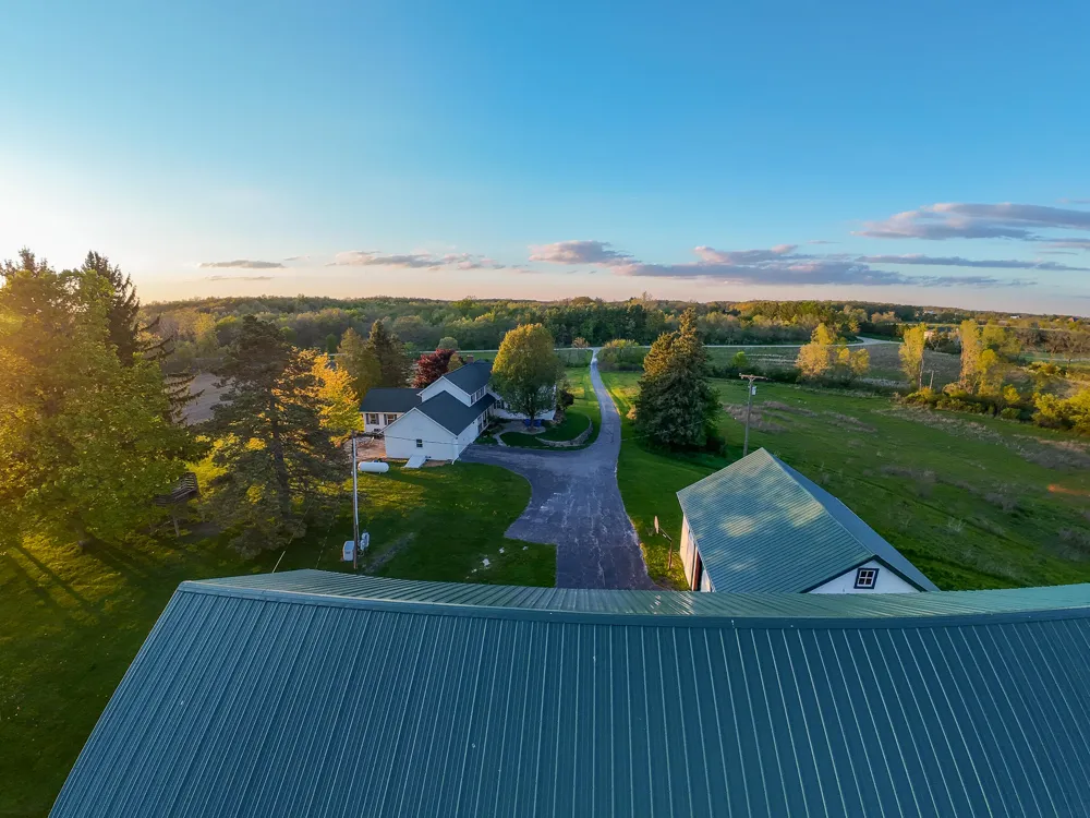 8885 Burmeister Road Saline, MI 48176